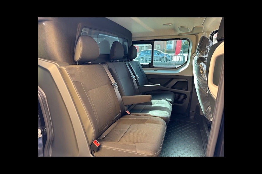 Renault Trafic 170PK L2H1 Extra DC DUBBEL CABINE / GEEN BPM!!/ BLACK EDITION ANNIVERSARY/ NAVI / CAMERA
