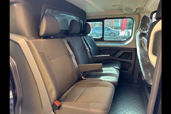 Renault Trafic 170PK L2H1 Extra DC DUBBEL CABINE / GEEN BPM!!/ BLACK EDITION ANNIVERSARY/ NAVI / CAMERA