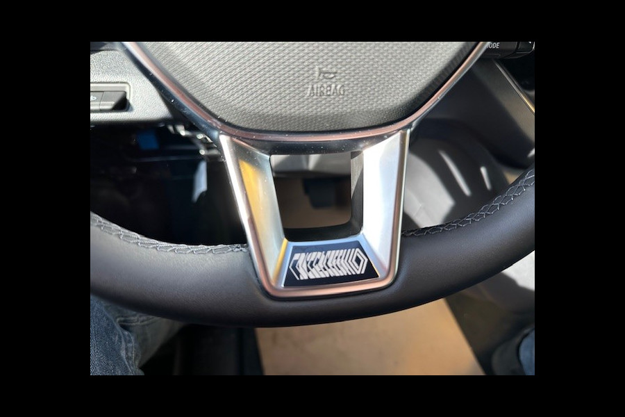 Renault Trafic 170PK L2H1 Extra DC DUBBEL CABINE / GEEN BPM!!/ BLACK EDITION ANNIVERSARY/ NAVI / CAMERA