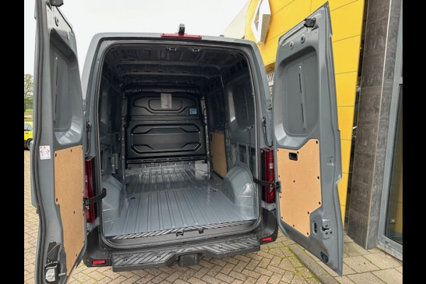 Renault Master Nieuw model T35 2.0 dCi 150PK L2H2 Advance / GEEN BPM!! OP VOORRAAD/ NAVI / CAMERA / PARK. SENSOREN