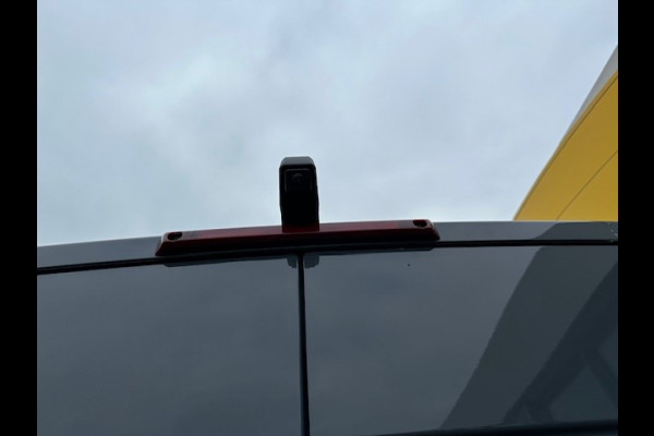 Renault Master Nieuw model T35 2.0 dCi 150PK L2H2 Advance / GEEN BPM!! OP VOORRAAD/ NAVI / CAMERA / PARK. SENSOREN