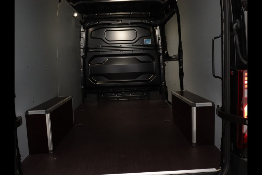 Renault Master T35 2.0 dCi 170PK L2H2 Extra / GEEN BPM!! NAVI / CAMERA