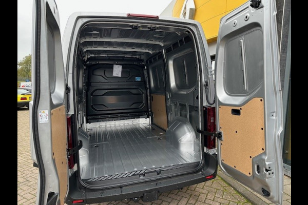 Renault Master Nieuw model T35 2.0 dCi 150PK L2H2 Advance /GEEN BPM!! OP VOORRAAD / NAVI / CAMERA / PARK. SENSOREN