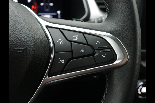 Renault Captur TCe 140PK EDC Intens / CAMERA / NAVI GROOT / STOELVERWARMING