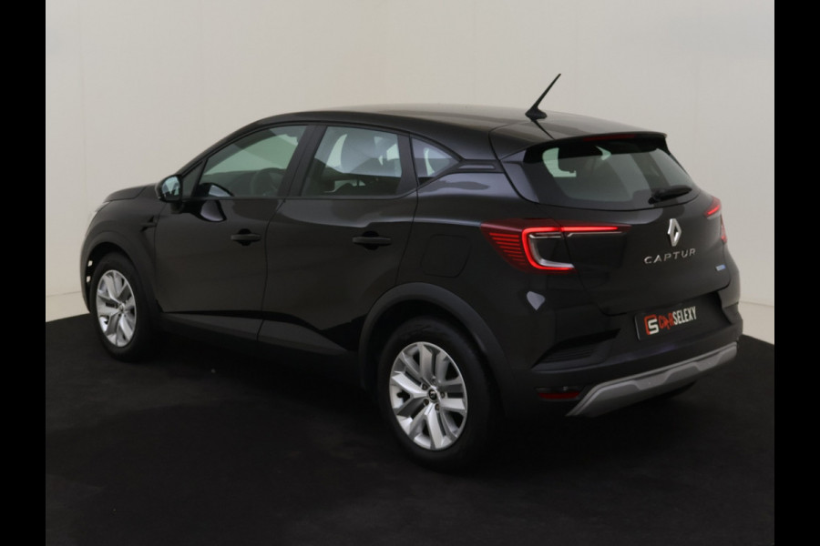 Renault Captur E-Tech plug-in hybrid 160PK / Navigatie / Carplay / Parkeer sensoren / Carselexy