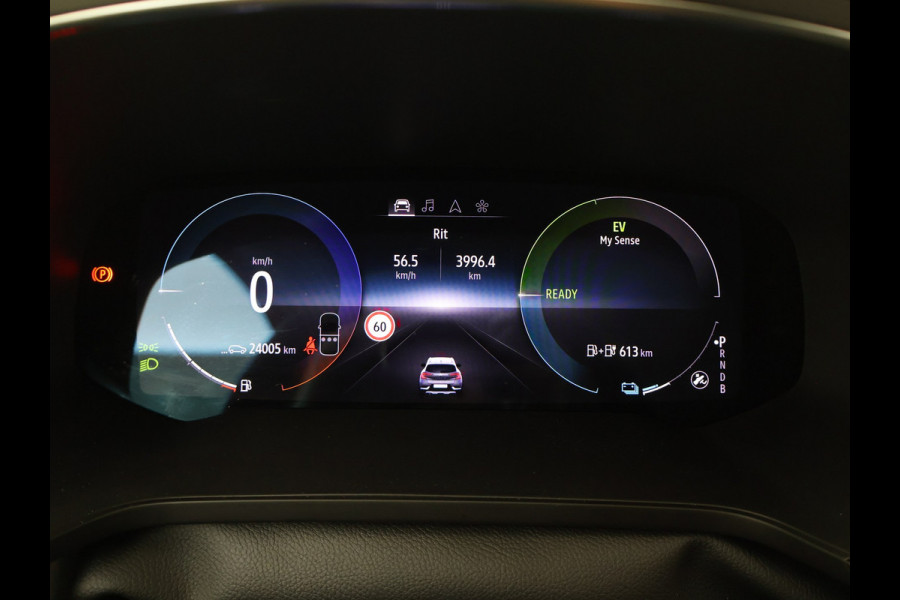 Renault Captur E-Tech plug-in hybrid 160PK / Navigatie / Carplay / Parkeer sensoren / Carselexy