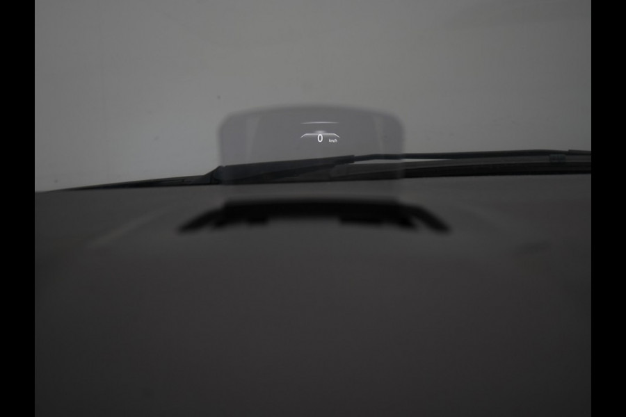Renault Grand Scénic TCe 160PK BLACK EDITION / PANORAMADAK / CAMERA / Adaptive cruise / BOSE / HEAD-UP