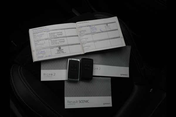Renault Grand Scénic TCe 160PK BLACK EDITION / PANORAMADAK / CAMERA / Adaptive cruise / BOSE / HEAD-UP