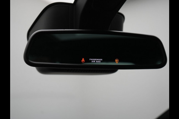 Renault Grand Scénic TCe 160PK BLACK EDITION / PANORAMADAK / CAMERA / Adaptive cruise / BOSE / HEAD-UP