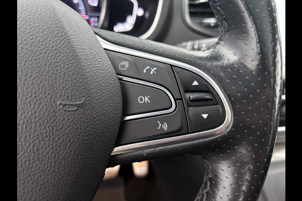 Renault Grand Scénic TCe 160PK BLACK EDITION / PANORAMADAK / CAMERA / Adaptive cruise / BOSE / HEAD-UP