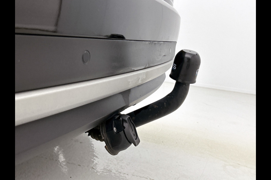 Renault Grand Scénic TCe 160PK BLACK EDITION / PANORAMADAK / CAMERA / Adaptive cruise / BOSE / HEAD-UP