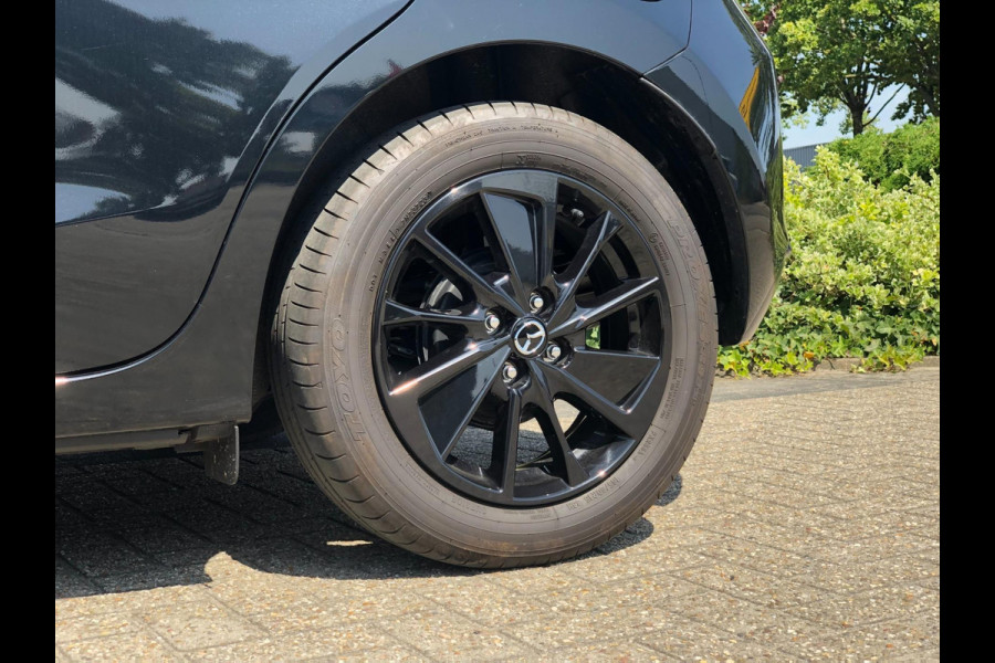 Mazda 2 1.5 e-SkyActiv-G 90 Homura | Stoel+Stuurverw., Carplay/Android, Camera, Cruise, Climate | 12-2024 | NAP |
