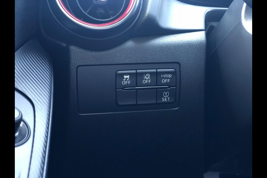 Mazda 2 1.5 e-SkyActiv-G 90 Homura | Stoel+Stuurverw., Carplay/Android, Camera, Cruise, Climate | 12-2024 | NAP |