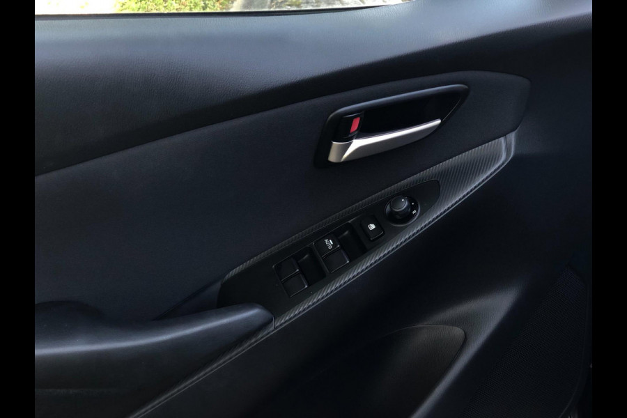 Mazda 2 1.5 e-SkyActiv-G 90 Homura | Stoel+Stuurverw., Carplay/Android, Camera, Cruise, Climate | 12-2024 | NAP |