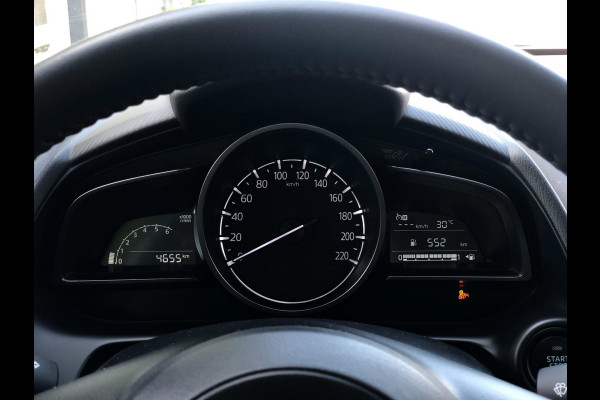 Mazda 2 1.5 e-SkyActiv-G 90 Homura | Stoel+Stuurverw., Carplay/Android, Camera, Cruise, Climate | 12-2024 | NAP |