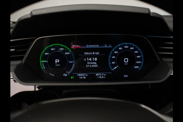 Audi e-tron E-tron 50 quattro Launch edition 71 kWh Sport (APPLE CARPLAY,LED,PDC,SPORTSTOELEN,DIGITALE COCKPIT,NETTESTAAT)