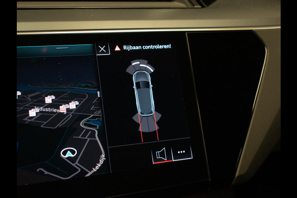 Audi e-tron E-tron 50 quattro Launch edition 71 kWh Sport (APPLE CARPLAY,LED,PDC,SPORTSTOELEN,DIGITALE COCKPIT,NETTESTAAT)