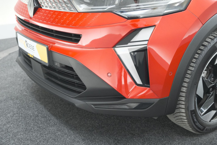 Renault Captur TCe 90 techno | Nieuw Model | Camera | Harman Kardon | Apple Carplay | Parkeersensoren | 18 Inch Lichtmetalen Velgen
