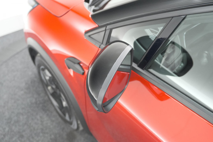 Renault Captur TCe 90 techno | Nieuw Model | Camera | Harman Kardon | Apple Carplay | Parkeersensoren | 18 Inch Lichtmetalen Velgen