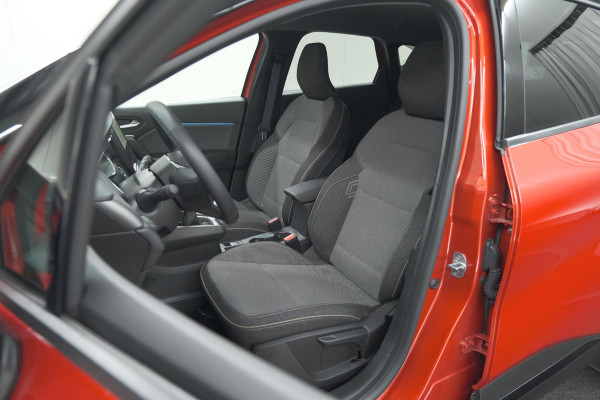 Renault Captur TCe 90 techno | Nieuw Model | Camera | Harman Kardon | Apple Carplay | Parkeersensoren | 18 Inch Lichtmetalen Velgen