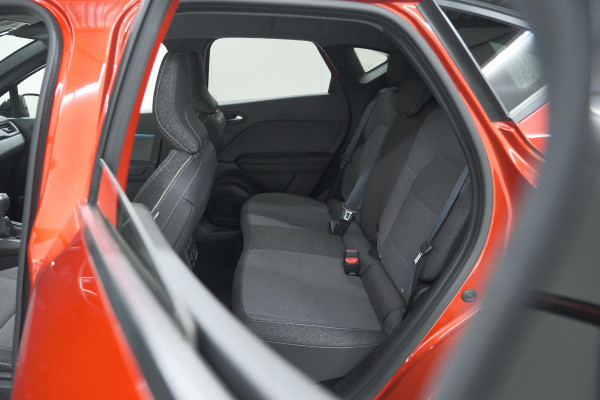 Renault Captur TCe 90 techno | Nieuw Model | Camera | Harman Kardon | Apple Carplay | Parkeersensoren | 18 Inch Lichtmetalen Velgen