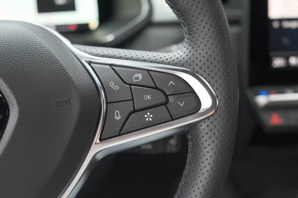Renault Captur TCe 90 techno | Nieuw Model | Camera | Harman Kardon | Apple Carplay | Parkeersensoren | 18 Inch Lichtmetalen Velgen