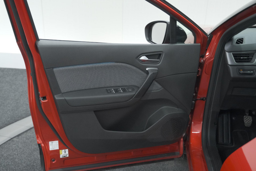 Renault Captur TCe 90 techno | Nieuw Model | Camera | Harman Kardon | Apple Carplay | Parkeersensoren | 18 Inch Lichtmetalen Velgen