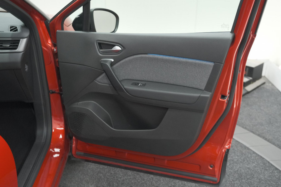 Renault Captur TCe 90 techno | Nieuw Model | Camera | Harman Kardon | Apple Carplay | Parkeersensoren | 18 Inch Lichtmetalen Velgen