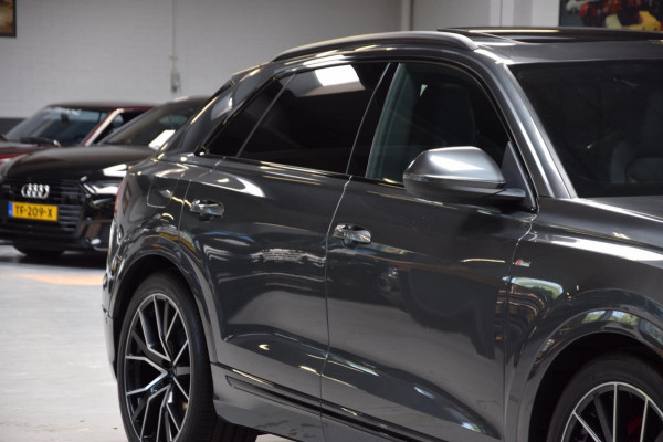 Audi Q8 55 TFSI e quattro Pro Line S *2xS-Line* RS int.|Panoramadak|1e Eig|Org.NL|Dealer onderhouden|ACC|Bang&Olufsen|