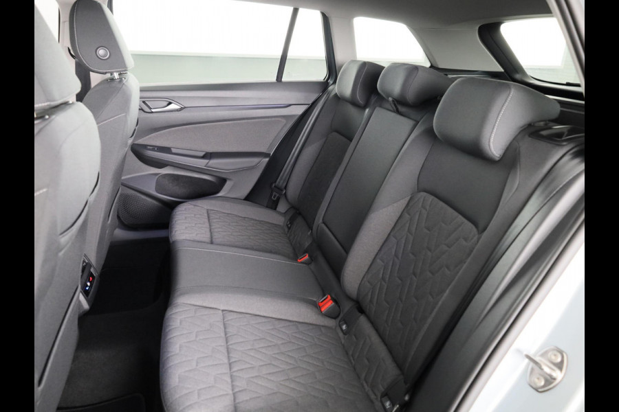 Volkswagen GOLF Variant Life Edition 1.5 eTSI 85 kW / 116 pk Variant 7 ver