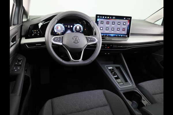 Volkswagen GOLF Variant Life Edition 1.5 eTSI 85 kW / 116 pk Variant 7 ver