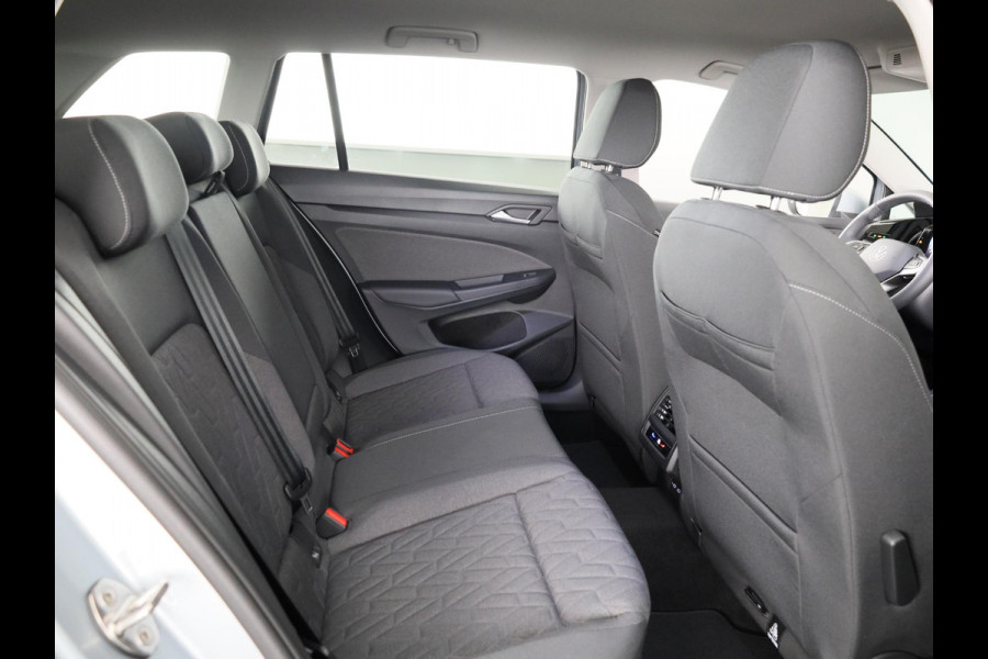 Volkswagen GOLF Variant Life Edition 1.5 eTSI 85 kW / 116 pk Variant 7 ver