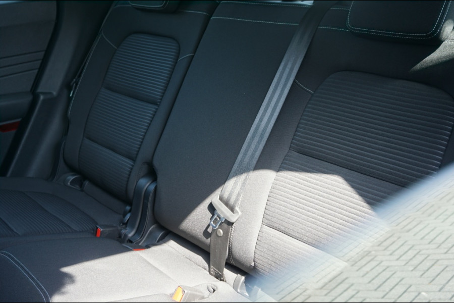 Ford Kuga PHEV Titanium ADAPTIVE | HEAD-UP | WINTERPACK | NAVI | LUXE!