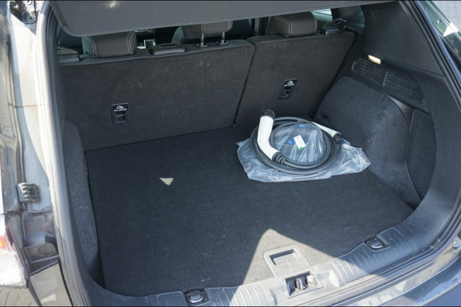 Ford Kuga PHEV Titanium ADAPTIVE | HEAD-UP | WINTERPACK | NAVI | LUXE!