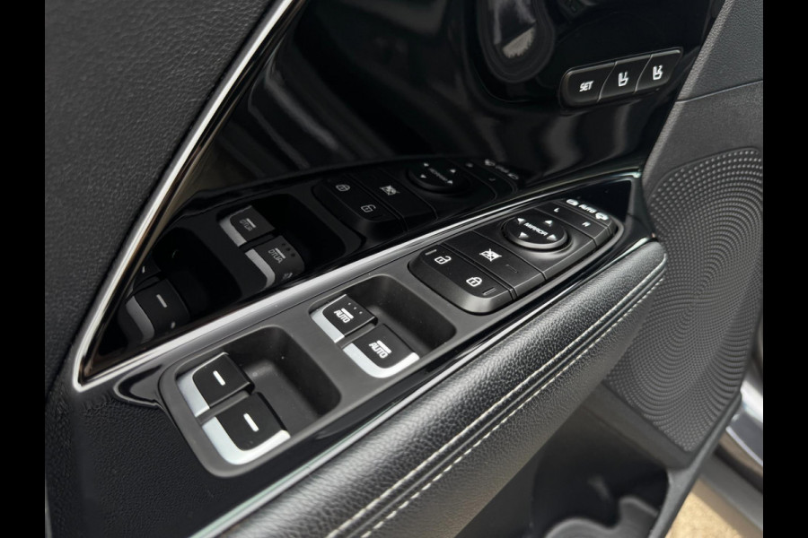 Kia Niro 1.6 GDi Hybrid ExecutiveLine AFNEEMBARE TREKHAAK / STOELVERKOELING & VERW / CAMERA / LEDER / NAVI / LMV / CRUISE / PDC