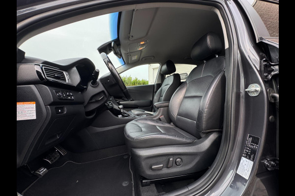 Kia Niro 1.6 GDi Hybrid ExecutiveLine AFNEEMBARE TREKHAAK / STOELVERKOELING & VERW / CAMERA / LEDER / NAVI / LMV / CRUISE / PDC
