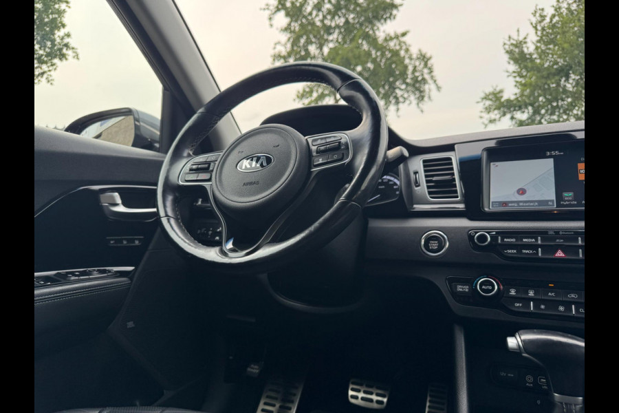 Kia Niro 1.6 GDi Hybrid ExecutiveLine AFNEEMBARE TREKHAAK / STOELVERKOELING & VERW / CAMERA / LEDER / NAVI / LMV / CRUISE / PDC
