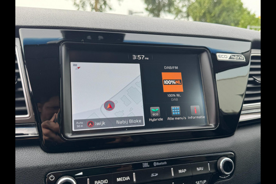Kia Niro 1.6 GDi Hybrid ExecutiveLine AFNEEMBARE TREKHAAK / STOELVERKOELING & VERW / CAMERA / LEDER / NAVI / LMV / CRUISE / PDC
