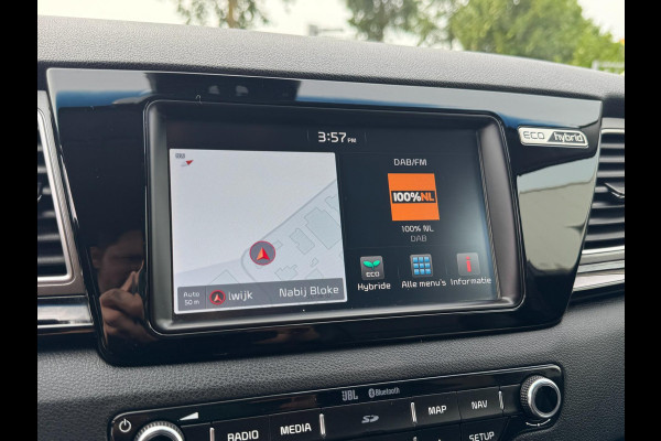 Kia Niro 1.6 GDi Hybrid ExecutiveLine AFNEEMBARE TREKHAAK / STOELVERKOELING & VERW / CAMERA / LEDER / NAVI / LMV / CRUISE / PDC
