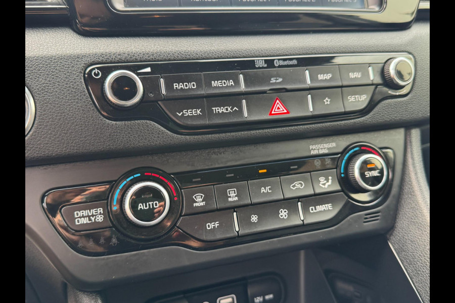 Kia Niro 1.6 GDi Hybrid ExecutiveLine AFNEEMBARE TREKHAAK / STOELVERKOELING & VERW / CAMERA / LEDER / NAVI / LMV / CRUISE / PDC