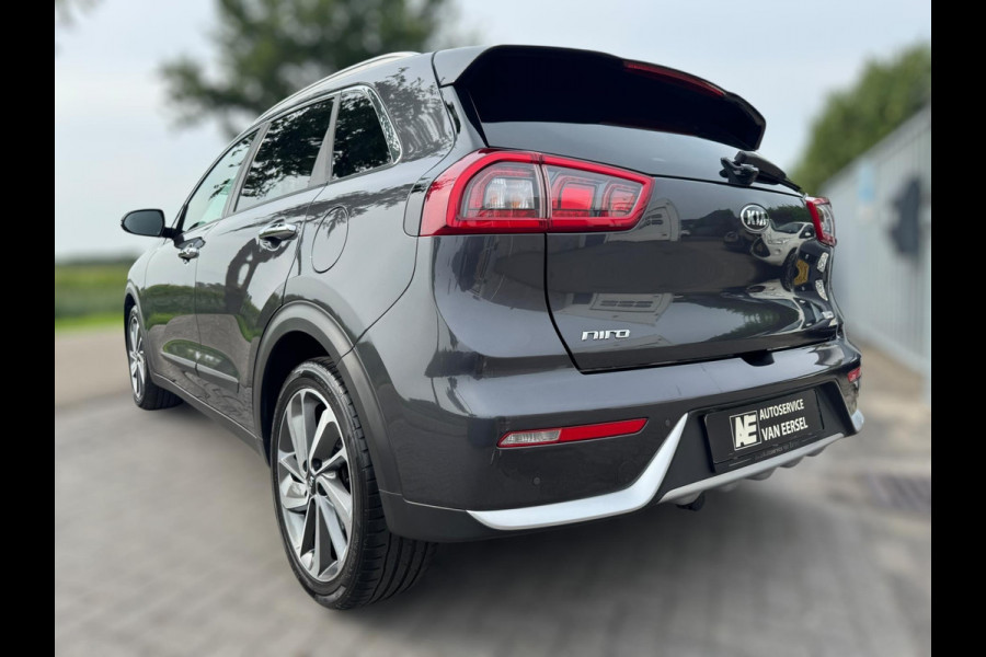 Kia Niro 1.6 GDi Hybrid ExecutiveLine AFNEEMBARE TREKHAAK / STOELVERKOELING & VERW / CAMERA / LEDER / NAVI / LMV / CRUISE / PDC
