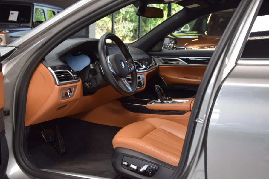 BMW 7 Serie 745e High Executive *M-Pakket*|Navi|Massage|Org.NL|4 Wiel-Best.|360 view|