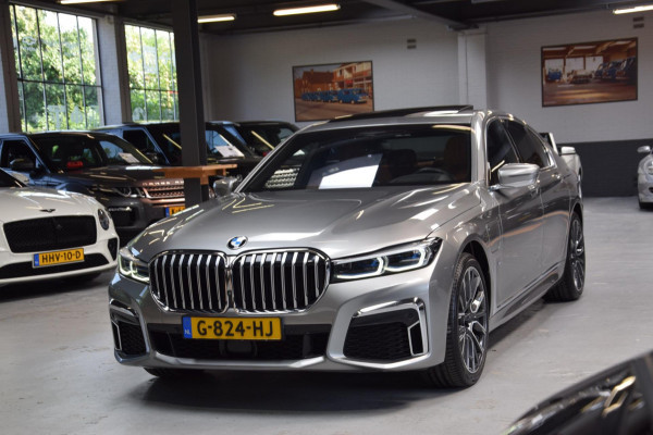 BMW 7 Serie 745e High Executive *M-Pakket*|Navi|Massage|Org.NL|4 Wiel-Best.|360 view|