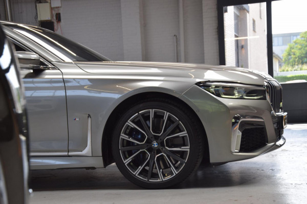 BMW 7 Serie 745e High Executive *M-Pakket*|Navi|Massage|Org.NL|4 Wiel-Best.|360 view|