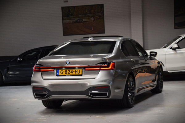 BMW 7 Serie 745e High Executive *M-Pakket*|Navi|Massage|Org.NL|4 Wiel-Best.|360 view|