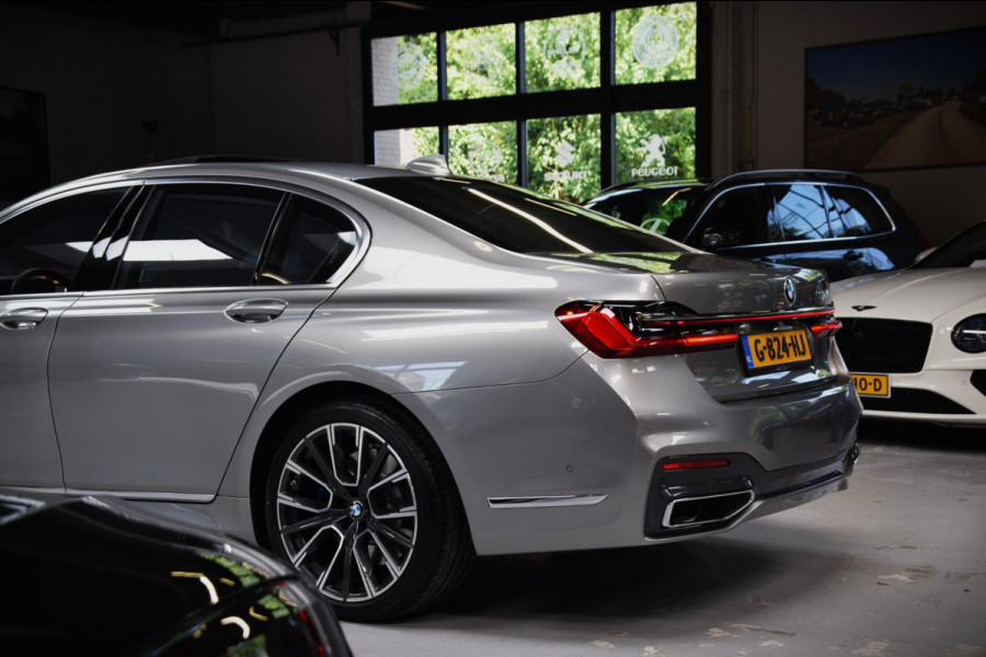 BMW 7 Serie 745e High Executive *M-Pakket*|Navi|Massage|Org.NL|4 Wiel-Best.|360 view|
