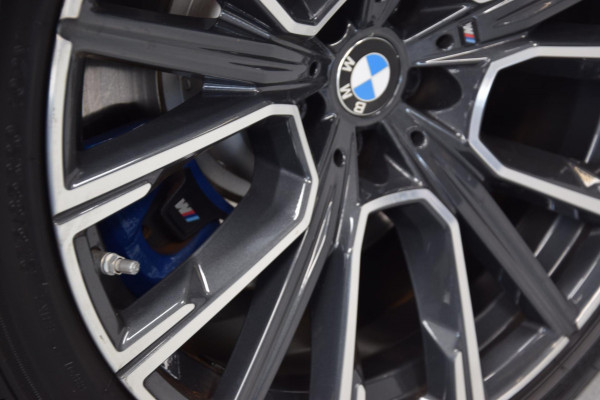 BMW 7 Serie 745e High Executive *M-Pakket*|Navi|Massage|Org.NL|4 Wiel-Best.|360 view|