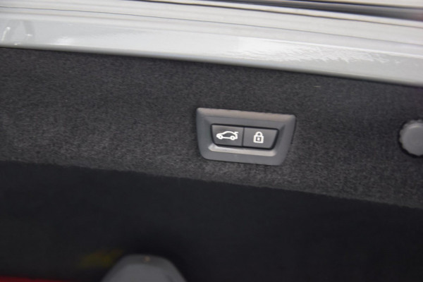 BMW 7 Serie 745e High Executive *M-Pakket*|Navi|Massage|Org.NL|4 Wiel-Best.|360 view|