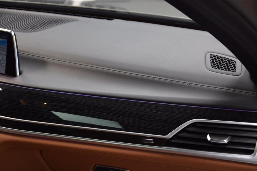 BMW 7 Serie 745e High Executive *M-Pakket*|Navi|Massage|Org.NL|4 Wiel-Best.|360 view|