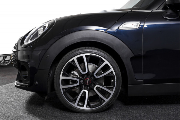 MINI Clubman 2.0 Cooper S Hammersmith 192 PK - Automaat | S/K Panodak | Adapt.Cruise | Harman/Kardon | Stoelverw. | PDC | Camera | NAV+App.Connect | ECC | LM 19" |